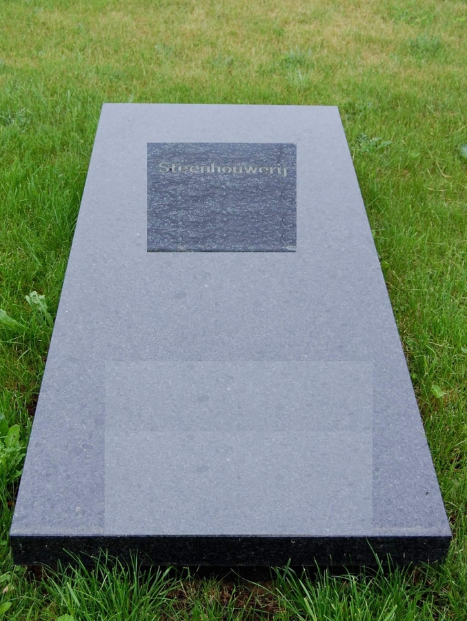 grafmonument_Nieuw_Bergklooster_005_Large.jpg